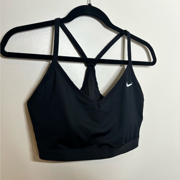Nike Sportsbra - Picture 2 of 5